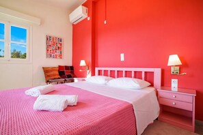 Family House, Multiple Bedrooms (Villa Filokalia With Exceptional View) | 3 bedrooms, iron/ironing board, free WiFi, bed sheets - Villa Filokalia With Exceptional View (Andravida-Kyllini)