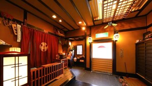 Lobby - Ureshino Onsen Takasago (Ureshino)