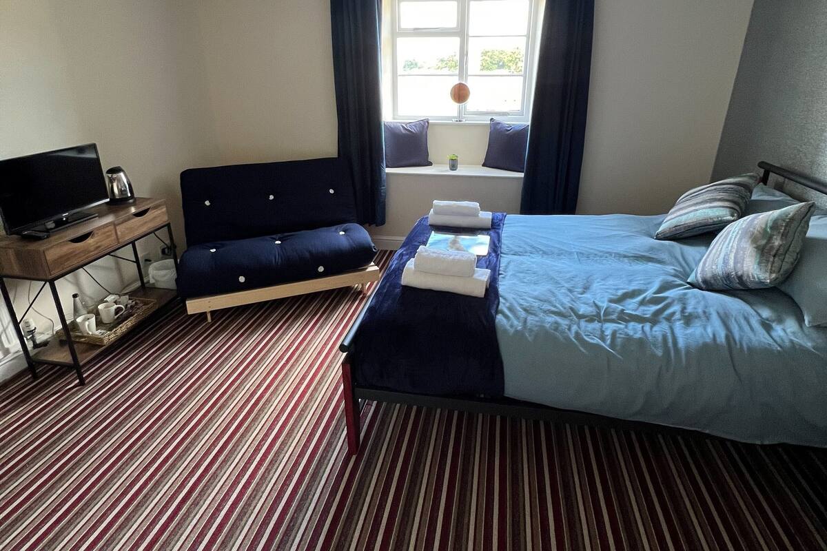 Iron/ironing board (on request)