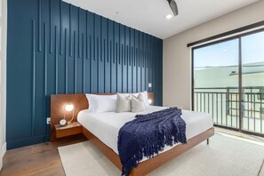 2 habitaciones, tabla de planchar con plancha, cuna de viaje y wifi