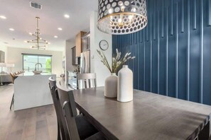 Dining - Luxe Penthouse w/ Camelback Views | Old Town (Scottsdale)