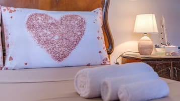 2 sovrum och sängkläder