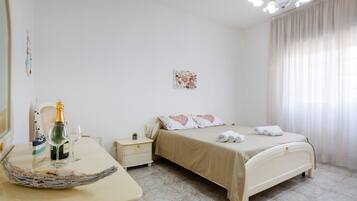 3 Schlafzimmer, kostenloses WLAN, Bettwäsche