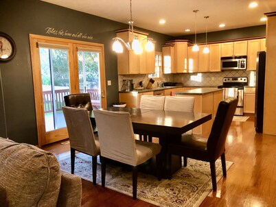 Big 3,300 sqft beautiful 4BR 3.5BA house at  beautiful neighborhood