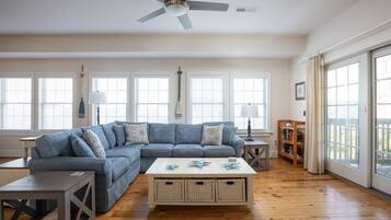 TV, DVD player, offices
