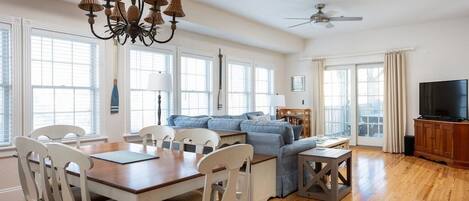 TV, DVD player, offices