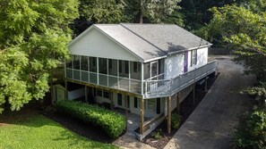Exterior - NEW! Lakehouse Retreat near Clemson (Seneca)