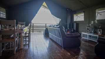 Luxury Tent | Living area