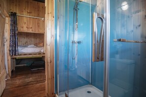 Luxury Tent | Bathroom - Burryholmes Glamping Tent - Llangennith (Swansea)