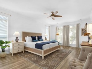 4 bedrooms, desk, iron/ironing board, free WiFi