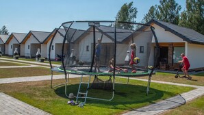 Children's area - Holiday homes with terraces, close to the beach (Wicie)
