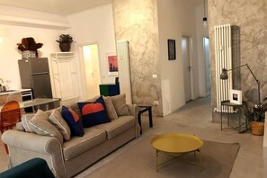 Apartment | Living area