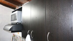 Microwave - Agradable y Comodo Apartamento 503 Cerca de Centro Medellin Excelante Ubicacion (Medellín)