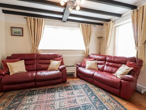 TV - Scotch Hall Cottage (Llangollen)