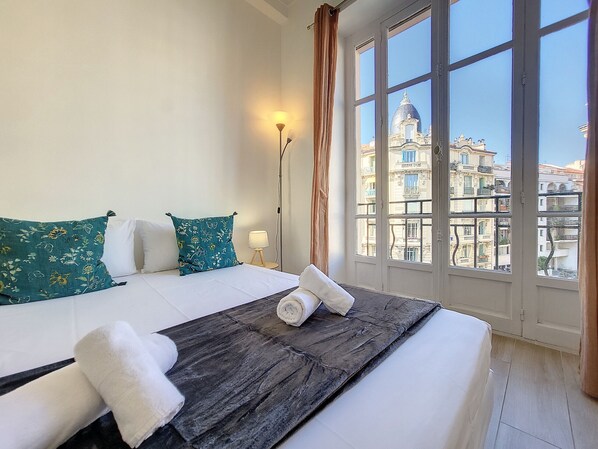 1 bedroom, iron/ironing board