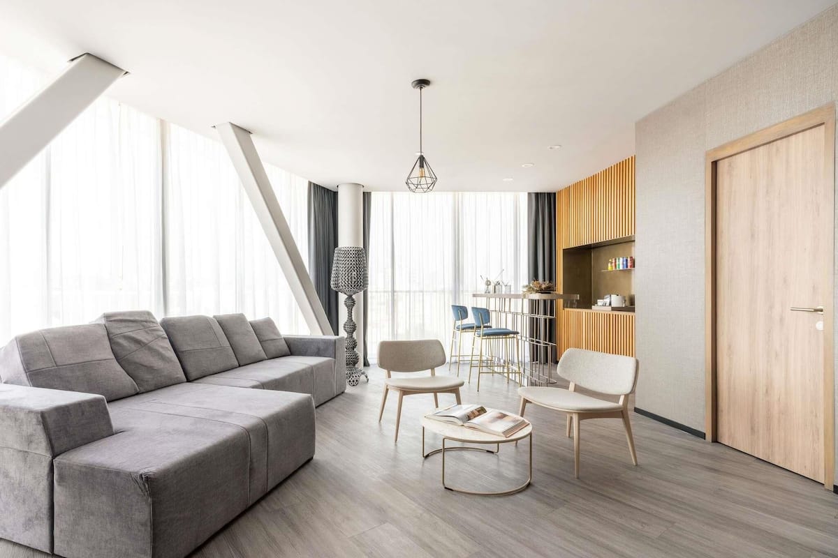 Penthouse, 1 King Bed (Condesa)