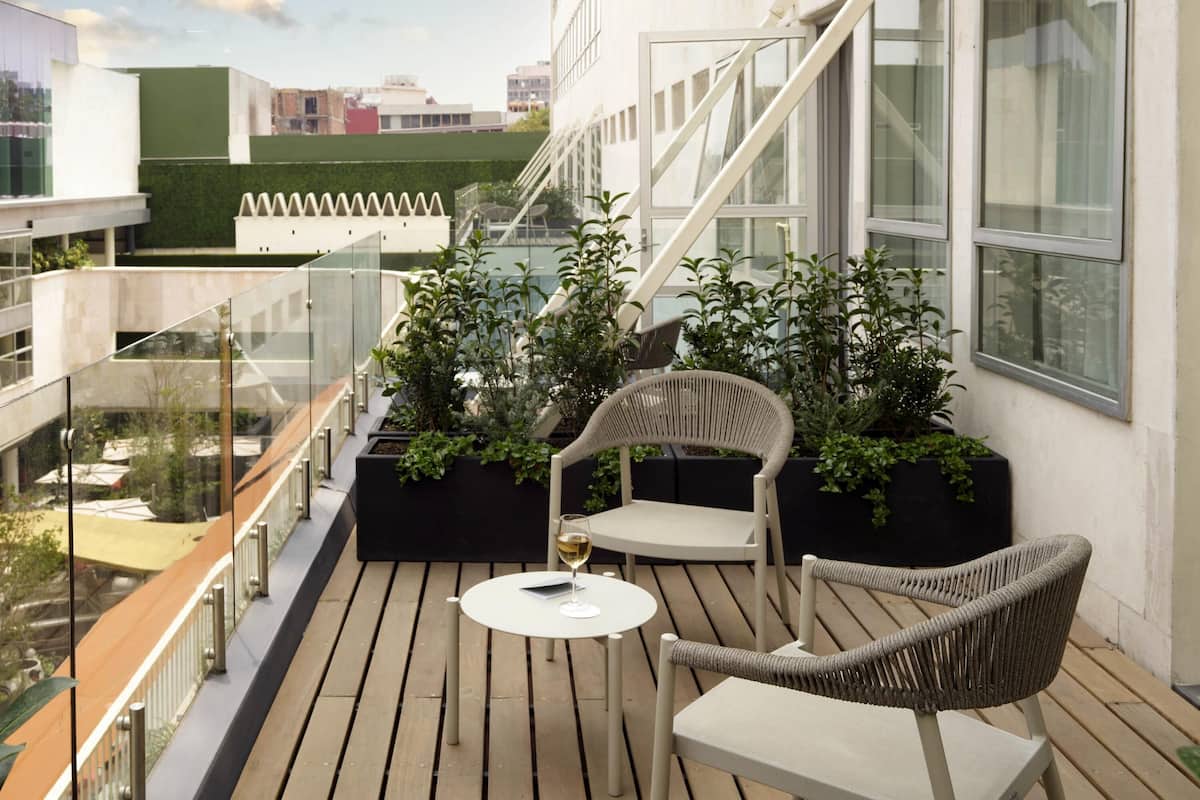 Suite, 1 King Bed, Terrace | Premium bedding, down comforters, minibar, in-room safe