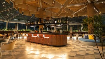 Bar (en la propiedad)