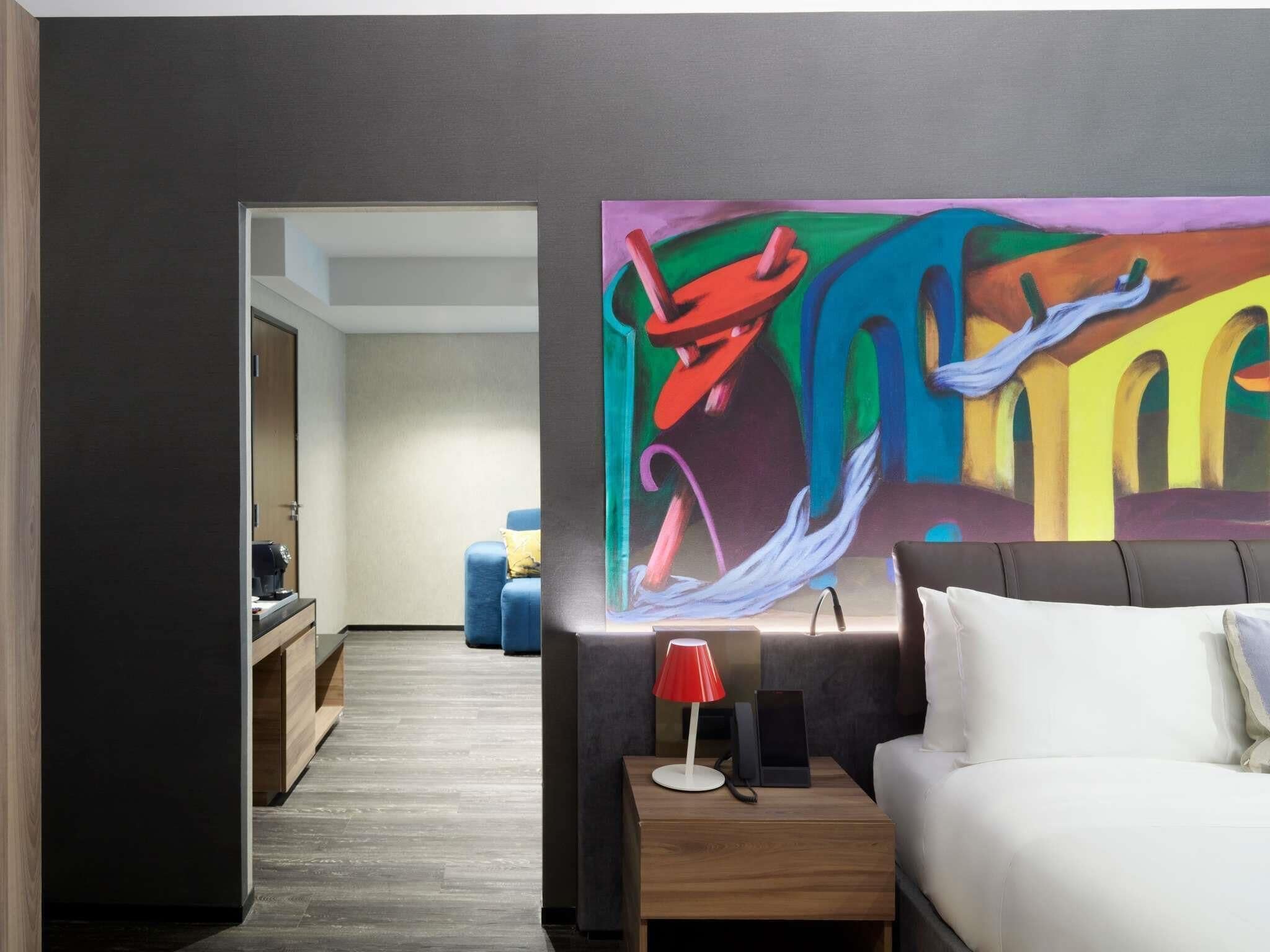 Suite, 1 King Bed, Corner (Corner) | Premium bedding, down comforters, minibar, in-room safe