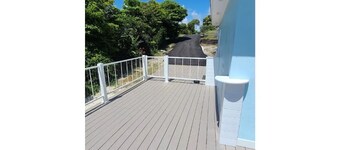 The Palms is secluded & view of the intercoastal.