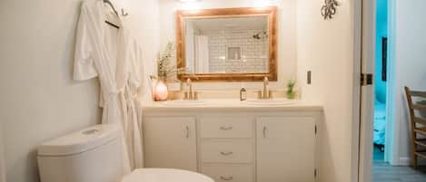 Regadera y secadora de cabello