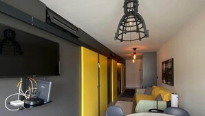Interior - Casa Anibal artistic Central comfortable affordable (Porto)