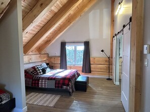 3 Schlafzimmer, Schreibtisch, kostenloses WLAN, Bettwäsche