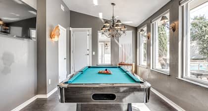 Oasis @ Hefner - Glamorous 3BR with Radiant Pool