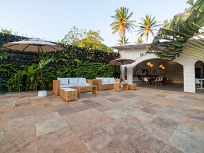 Lunch and dinner served, pool views 