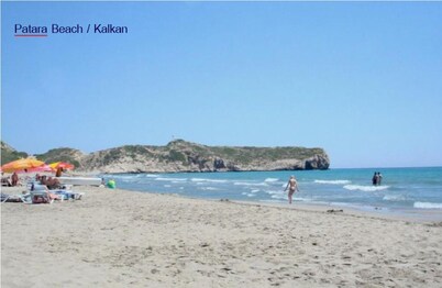 Villa with pool - centrally located