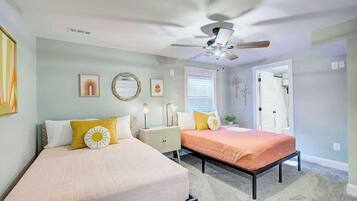 3 bedrooms, iron/ironing board