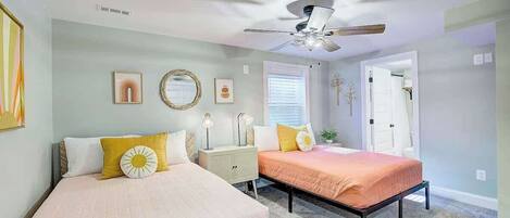 3 室のベッドルーム、アイロン / アイロン台