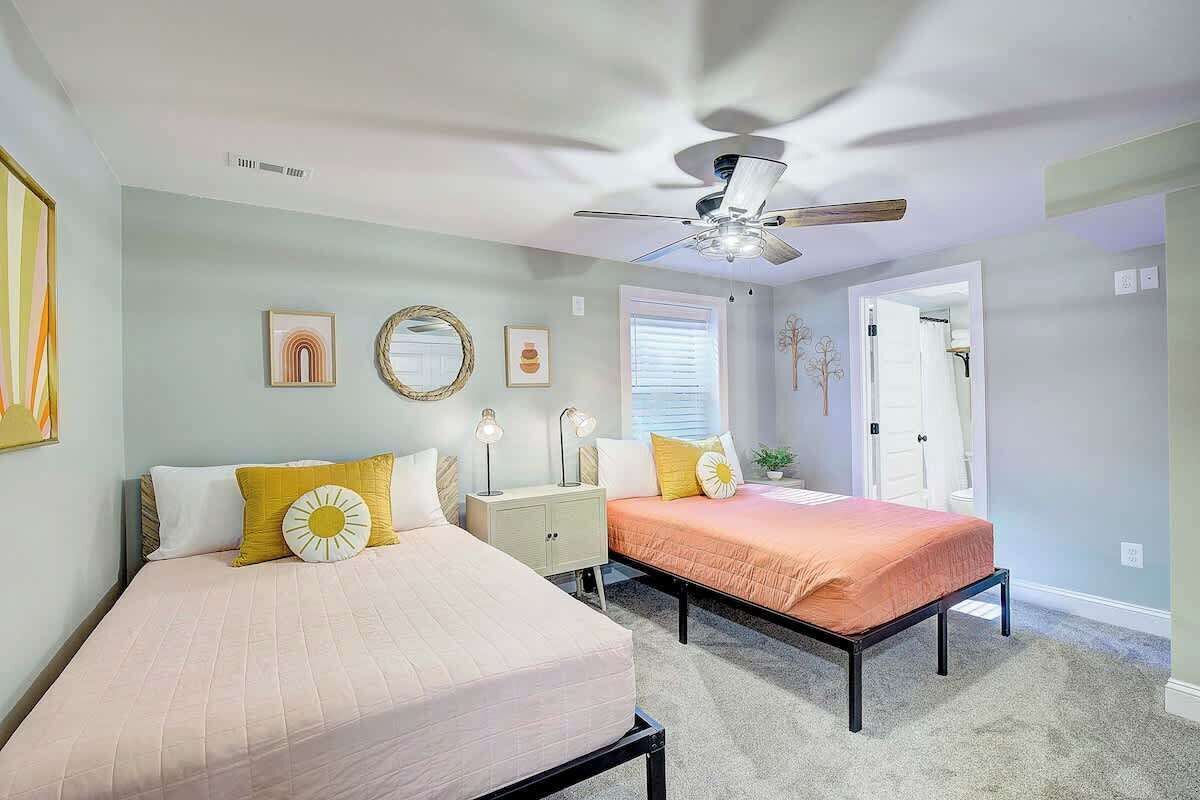 3 bedrooms, iron/ironing board