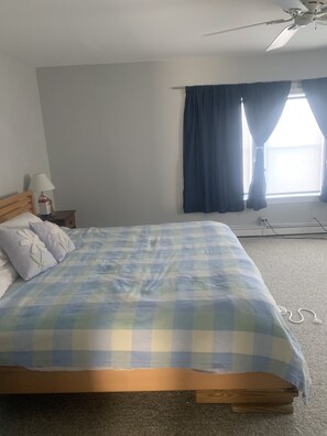 3 Schlafzimmer, Schreibtisch, kostenloses WLAN, Bettwäsche