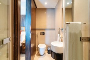 Duschwanne, Bidet