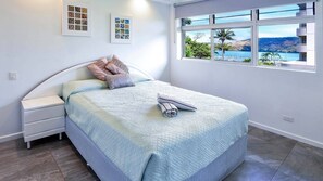 3 bedrooms, blackout drapes, iron/ironing board, free WiFi