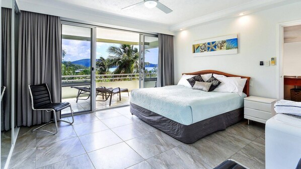 3 bedrooms, blackout drapes, iron/ironing board, free WiFi