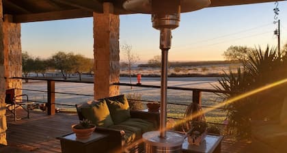Beautiful Home for a traveling professional or a simple getaway!
