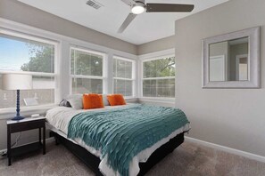 3 Schlafzimmer, Bügeleisen/Bügelbrett, Reisekinderbett, kostenloses WLAN