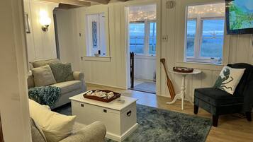 Smart TV, video games, DVD player, books