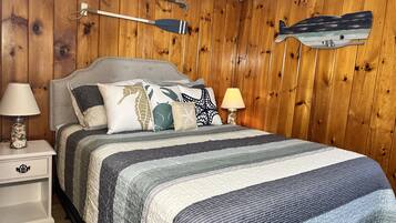 3 bedrooms, iron/ironing board, travel crib, free WiFi