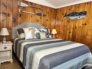 3 bedrooms, iron/ironing board, travel crib, free WiFi