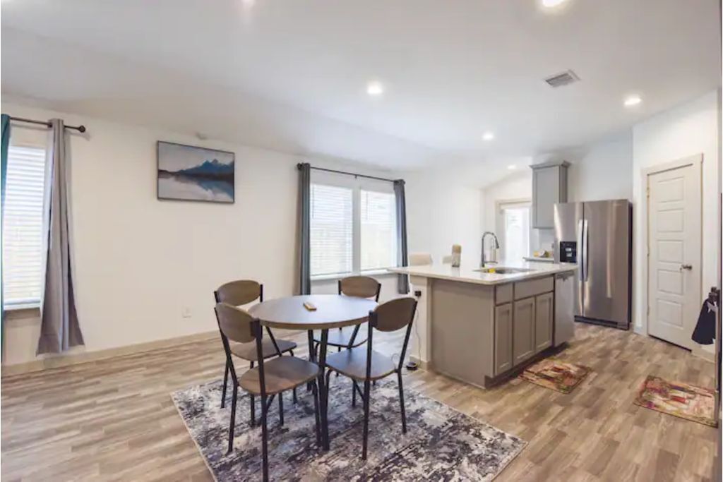 Beautiful 3bedrooms home near downtown Houston-TX