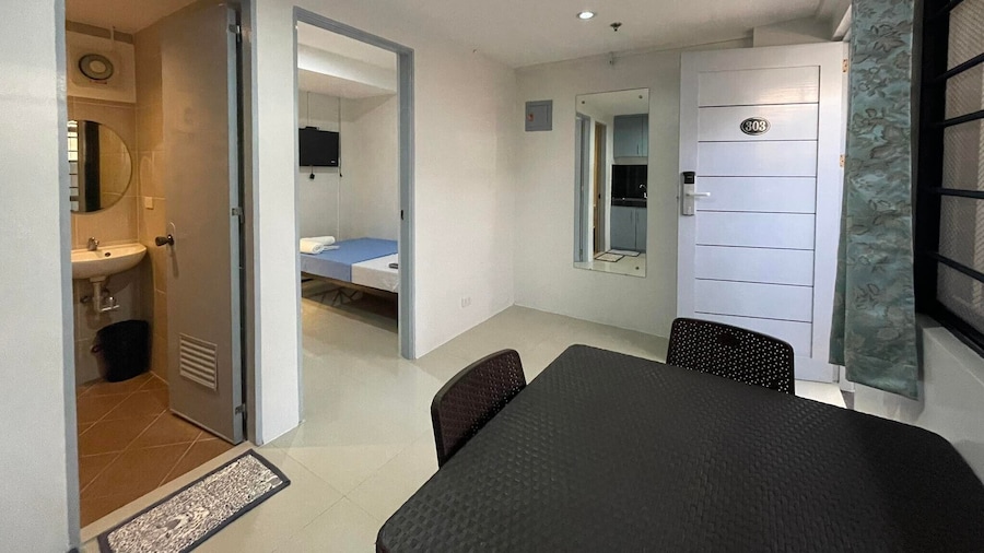 Star DeMakati Transient Inn