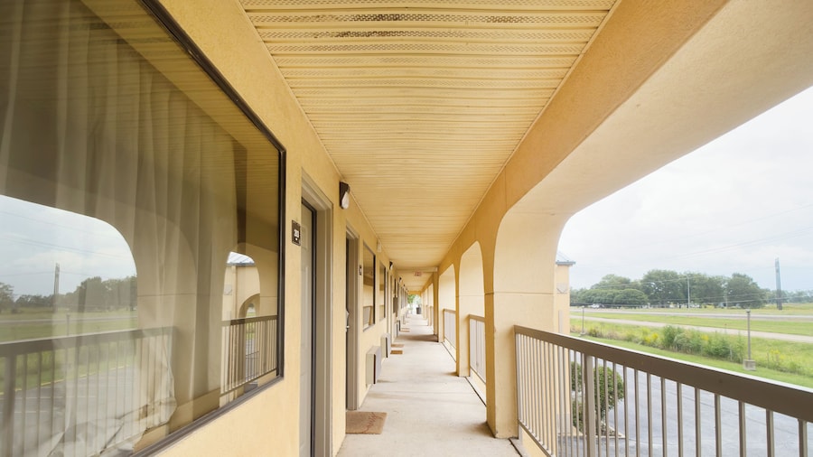 Deerfield Inn By Capital O Blytheville AR I55