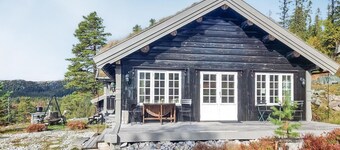 4 bedroom pet friendly home in Eggedal
