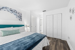 1 chambre, fer et planche à repasser, lit parapluie, Wi-Fi gratuit