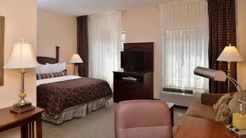 Coffres-forts dans les chambres, fer et planche à repasser