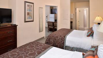 2 bedrooms, in-room safe, laptop workspace, iron/ironing board