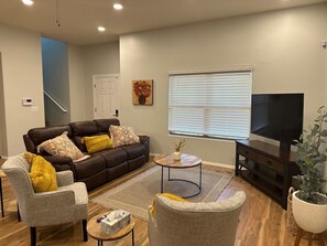 Living area - Civano is a quiet, friendly, organic community waiting for you. (Tucson)